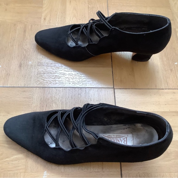 Bandolino Suede Shoes - Picture 5 of 10